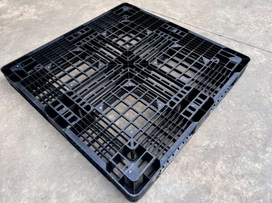 Pallet một mặt thanh giằng kích thước 1100 x 1100 x 125mm